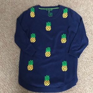 Pineapple sweater fun print